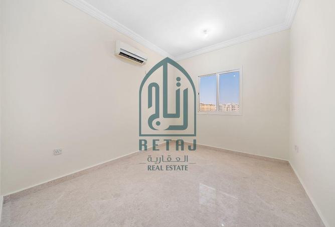 942709 - Property Main Image