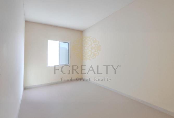 1003075 - Property Image 2