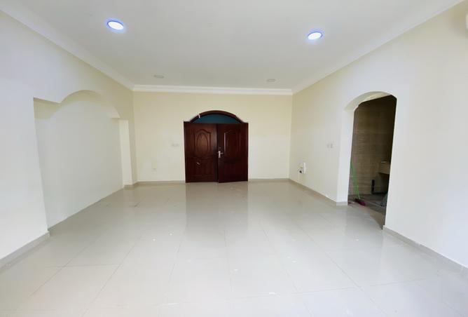 997301 - Property Image 3