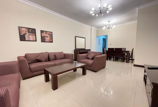 983012 - Property Image 2