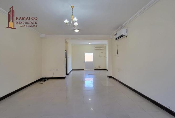 966845 - Property Image 2