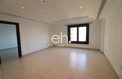 Apartment - 1 Bedroom - 2 Bathrooms for sale in Tower 24 - Porto Arabia - The Pearl Island - Doha