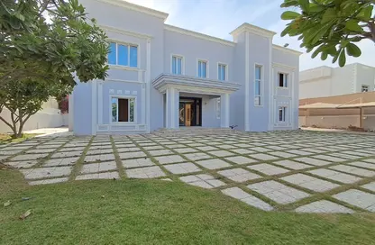 Villa - 6 Bedrooms - 7 Bathrooms for rent in Al Dafna - Al Dafna - Doha