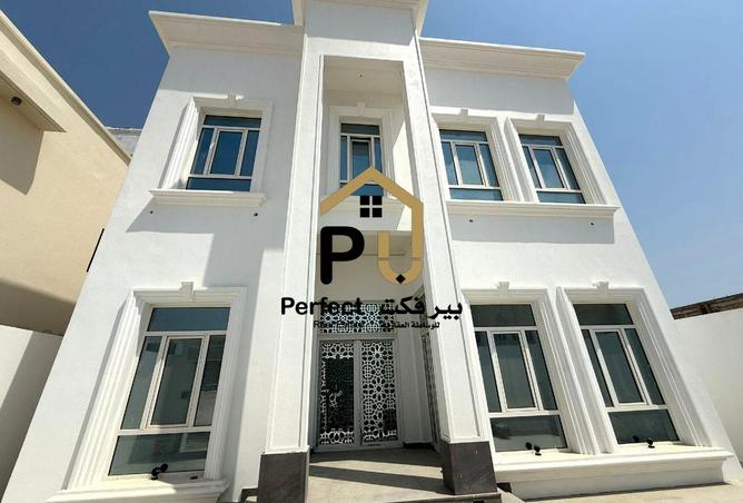 931901 - Property Image 2