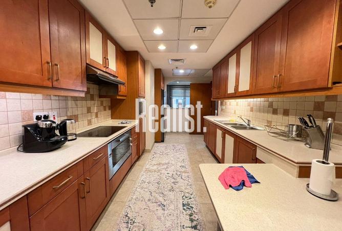 985752 - Property Image 2