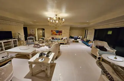 Apartment - 2 Bedrooms - 3 Bathrooms for sale in East Porto Drive - Porto Arabia - The Pearl Island - Doha