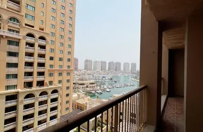 شقة - غرفة نوم - 2 حمامات للبيع في طريق بورتو الشرقي - بورتو أرابيا - جزيرة اللؤلؤة - الدوحة