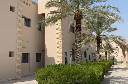 Villa - 3 Bedrooms - 3 Bathrooms for rent in Al Maamoura - Al Maamoura - Doha