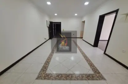 شقة - 2 غرف نوم - 2 حمامات للايجار في فريج بن محمود- جنوب - فريج بن محمود - الدوحة