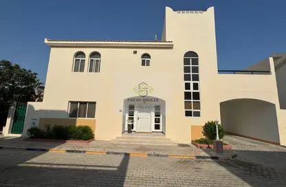 Villa - 3 Bedrooms - 3 Bathrooms for rent in New Salata - Salata - Doha