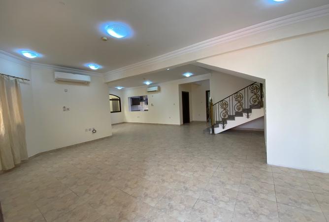 1004940 - Property Image 2