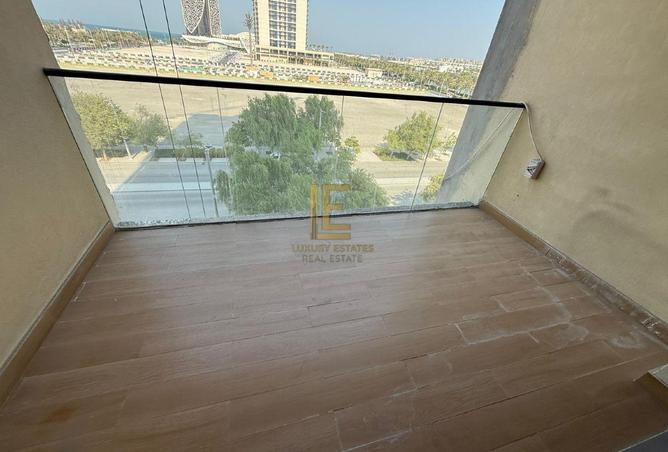 933962 - صورة العقار 2