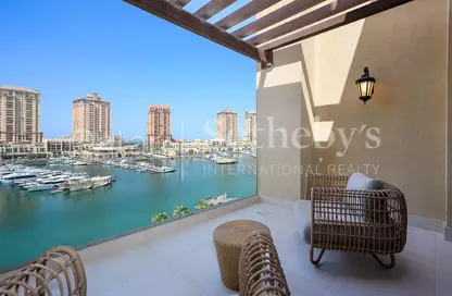 Hotel Apartments - 3 Bedrooms - 4 Bathrooms for sale in The St. Regis Marsa Arabia Island - Marsa Arabia - The Pearl Island - Doha