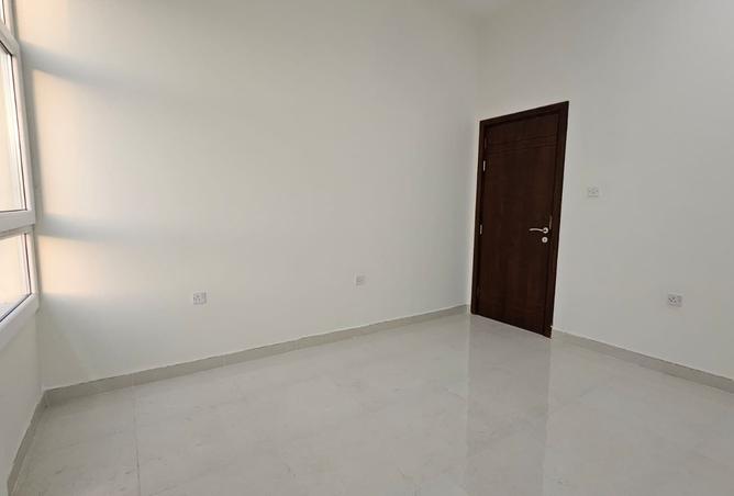 979595 - Property Main Image