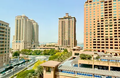 Apartment - 2 Bedrooms - 3 Bathrooms for rent in East Porto Drive - Porto Arabia - The Pearl Island - Doha