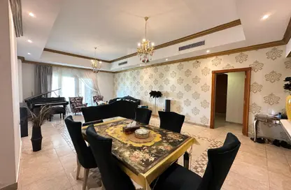 Apartment - 1 Bedroom - 2 Bathrooms for rent in West Porto Drive - Porto Arabia - The Pearl Island - Doha
