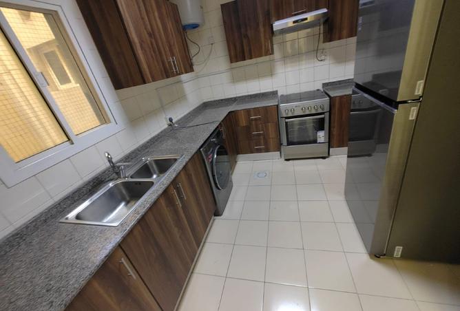 983259 - Property Image 2