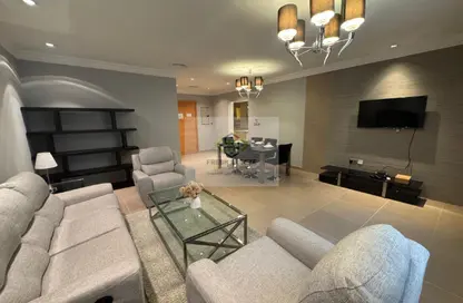 Apartment - 2 Bedrooms - 3 Bathrooms for rent in Al Sadd Road - Al Sadd - Doha