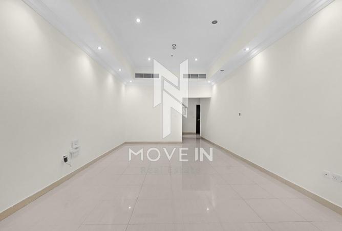 983864 - Property Main Image