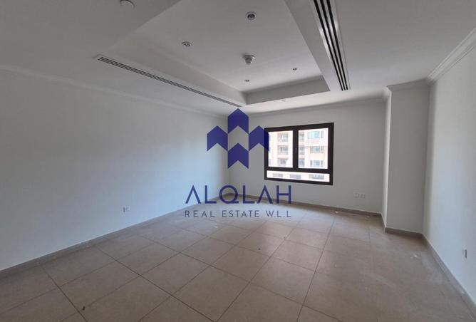 979410 - Property Image 3