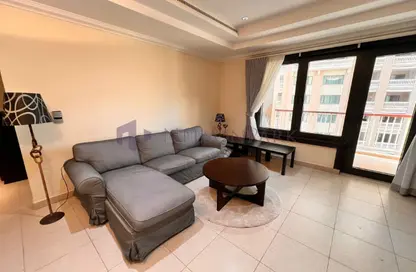 Apartment - 1 Bedroom - 2 Bathrooms for rent in La Riviera Tower - The Pearl Island - Doha