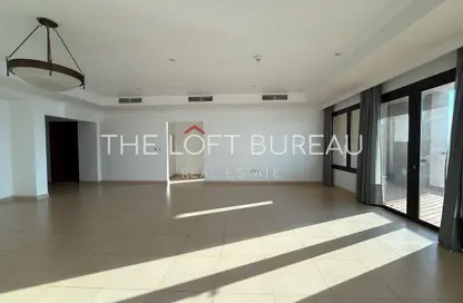 شقة - 3 غرف نوم - 4 حمامات للايجار في طريق بورتو الغربي - بورتو أرابيا - جزيرة اللؤلؤة - الدوحة