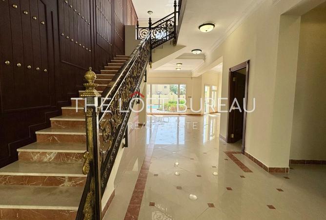 979043 - Property Image 2