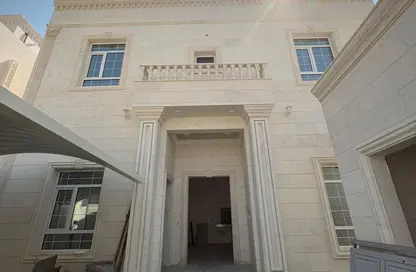 فيلا - 7 غرف نوم - 4 حمامات للبيع في أم قرن - الضعاين