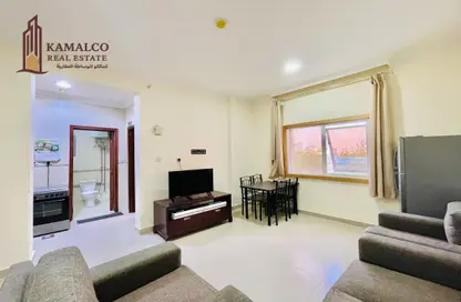 Apartment - 1 Bedroom - 1 Bathroom for rent in Umm Ghuwailina 4 - Umm Ghuwailina - Doha
