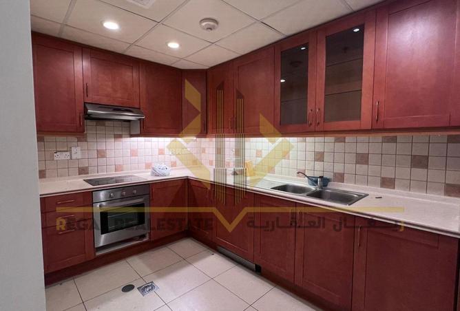 998761 - Property Image 2