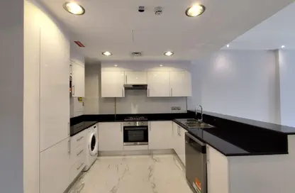 Apartment - 1 Bedroom - 2 Bathrooms for rent in Fox Hills A13 - Fox Hills - Lusail