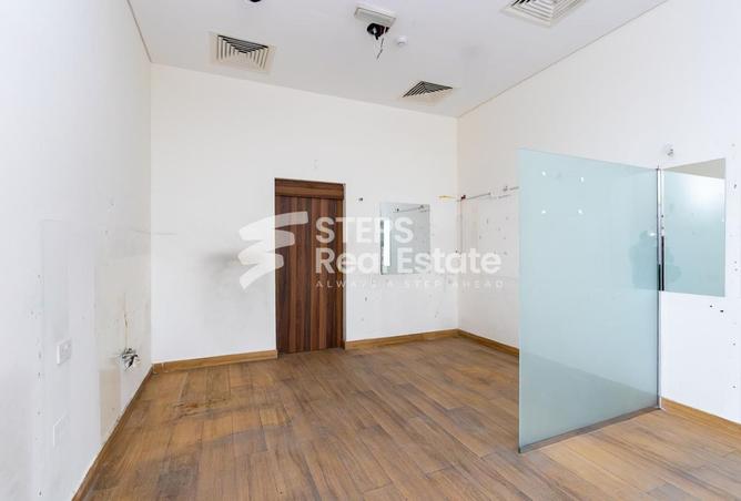 966229 - Property Image 3