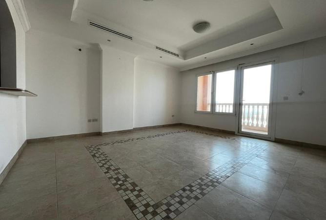 984587 - Property Image 3