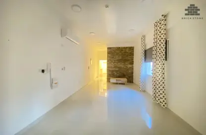 Apartment - 2 Bedrooms - 2 Bathrooms for rent in Somerset Al Mansoura - Al Mansoura - Doha