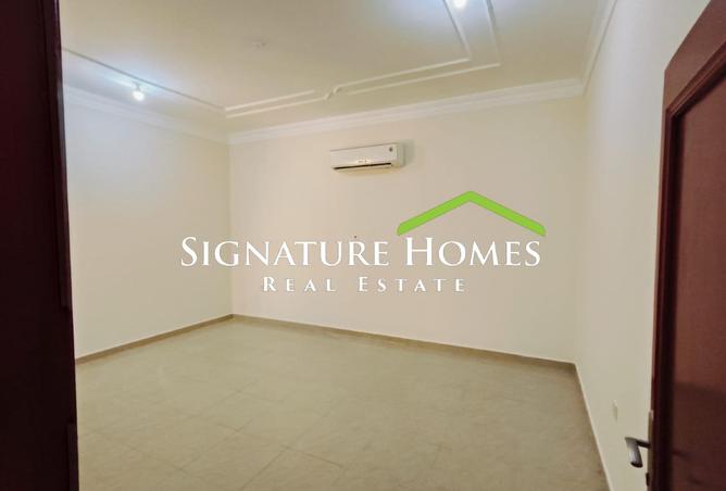 930932 - Property Image 3