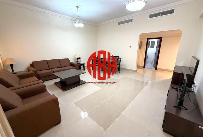 Apartment - 2 Bedrooms - 2 Bathrooms for rent in Anas Street - Fereej Bin Mahmoud North - Fereej Bin Mahmoud - Doha
