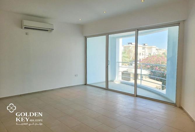 933372 - Property Image 3