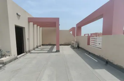 Villa - 5 Bedrooms - 4 Bathrooms for rent in Al Ebb - Al Kheesa - Umm Salal Mohammed