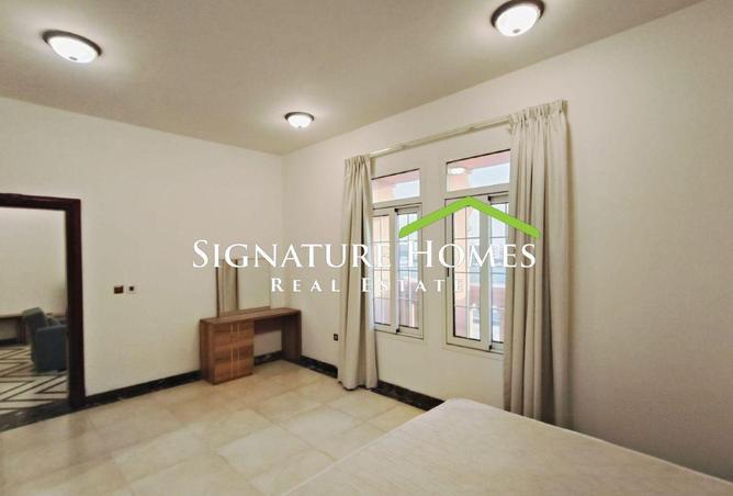 967487 - Property Image 3