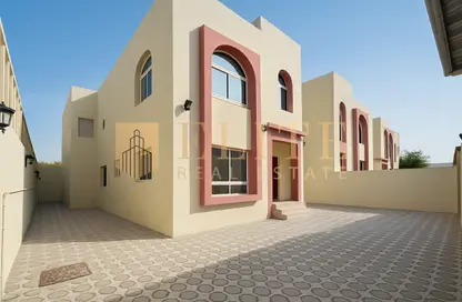 Villa - 6 Bedrooms - 6 Bathrooms for rent in Wadi Al Markh - Muraikh - AlMuraikh - Doha