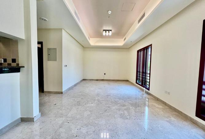 934085 - Property Image 2
