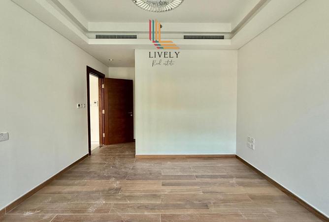 950514 - Property Image 3