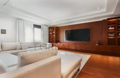 Apartment - 1 Bedroom - 2 Bathrooms for rent in East Porto Drive - Porto Arabia - The Pearl Island - Doha