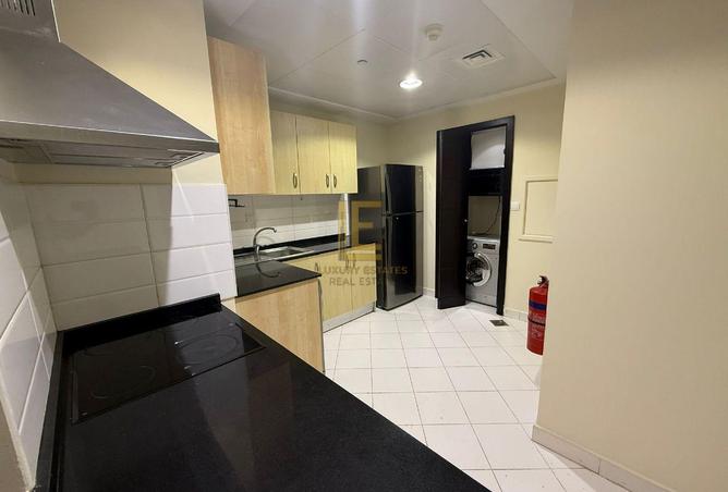 795489 - Property Image 2