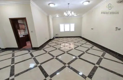 Apartment - 2 Bedrooms - 2 Bathrooms for rent in Al Muntazah Street - Al Muntazah - Doha