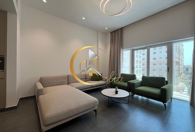 915567 - Property Main Image