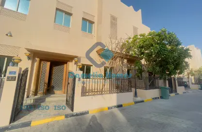 مجمع سكني - 3 غرف نوم - 4 حمامات للايجار في الوعب - الوعب - الدوحة
