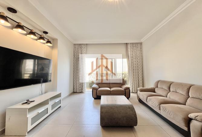 934163 - Property Image 2