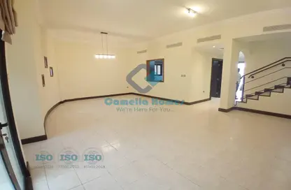 Villa - 3 Bedrooms - 3 Bathrooms for rent in Old Airport 43 - Old Airport Road - Doha