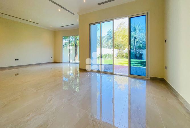 938590 - Property Image 3